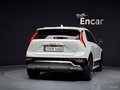 2023 Kia Niro II, белый, 2363000 рублей - вид 3