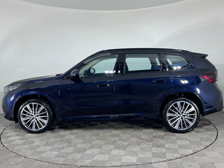 2026 BMW X1 Long 25Li xDrive III (U11/U12), чёрный, 5850000 рублей, вид 5