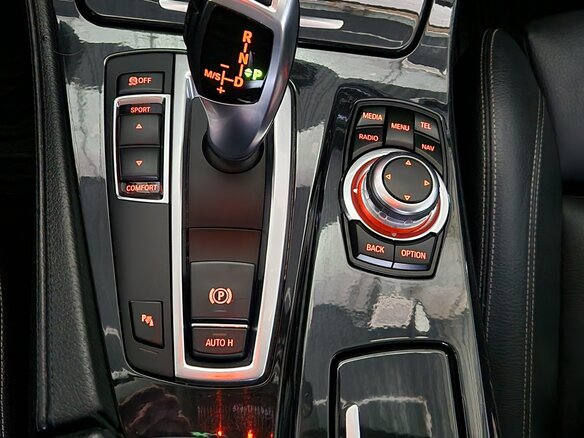 2016 BMW 5 серии 520i VI (F10/F11/F07) Рестайлинг, чёрный, 2655000 рублей - вид 16