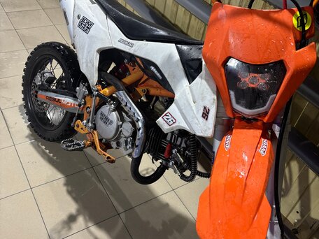 2022 Regulmoto Five 125, оранжевый, 49990 рублей, вид 1