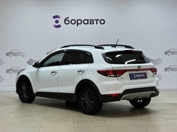 2020 Kia Rio X-Line IV, белый, 1550000 рублей - вид 5