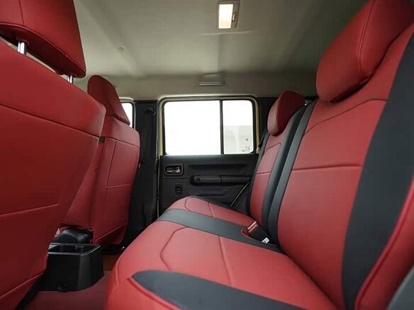 2024 Suzuki Jimny IV, бежевый, 3674757 рублей - вид 14