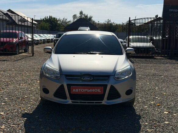 2012 Ford Focus III, серебристый, 830000 рублей - вид 1