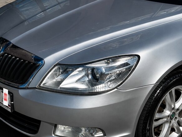 2011 Skoda Octavia DSG7 II (A5) Рестайлинг, белый, 780000 рублей - вид 15