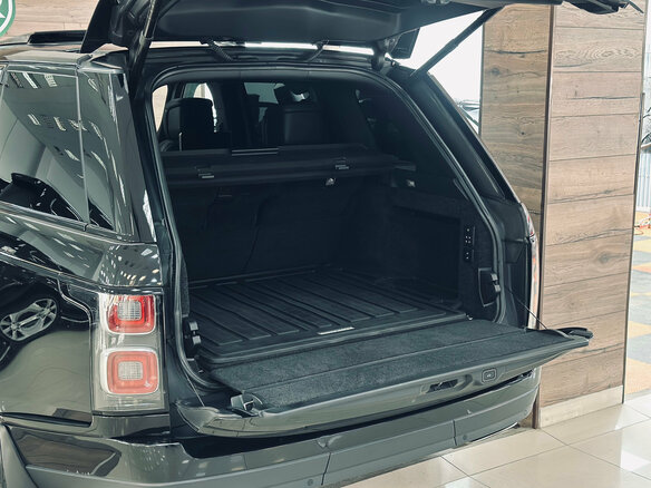 2018 Land Rover Range Rover Long IV Рестайлинг, чёрный, 5990000 рублей - вид 16