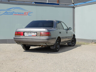 1988 Toyota Carina V (T170), серый, 142000 рублей, вид 4