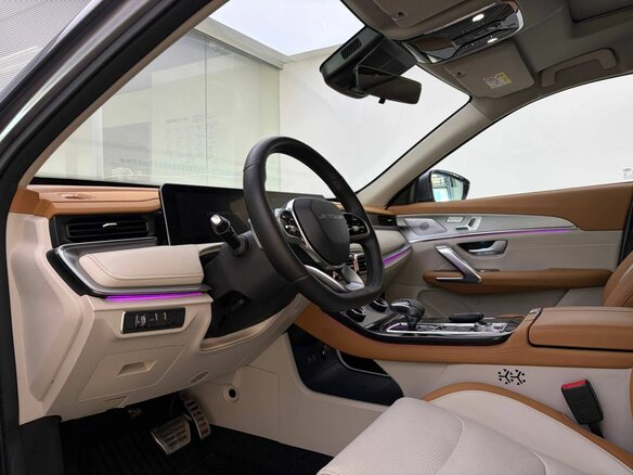 2023 Jetour X70+ I Рестайлинг, серый, 2160000 рублей - вид 15