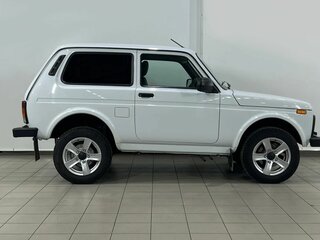 2024 Lada (ВАЗ) Niva Legend I, белый, 950000 рублей, вид 4