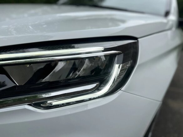 2024 Lada (ВАЗ) Vesta SW I Рестайлинг (NG), белый, 1450000 рублей - вид 7