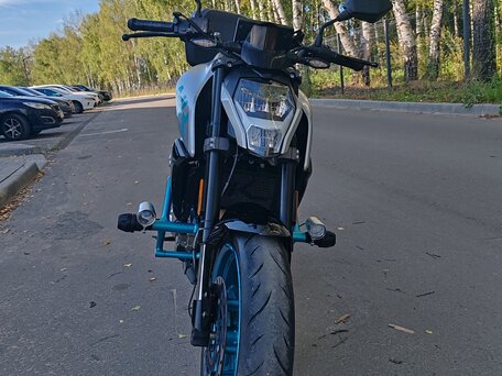 2020 CFMoto 250NK, серебристый, 280000 рублей, вид 3