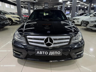 2013 Mercedes-Benz C-Класс 180 III (W204) Рестайлинг, чёрный, 1695000 рублей, вид 2