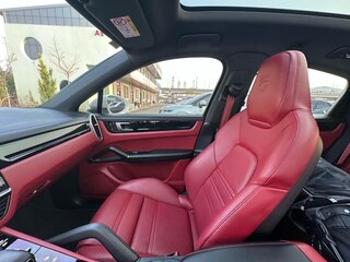 2021 Porsche Cayenne III, чёрный, 9000000 рублей, вид 3