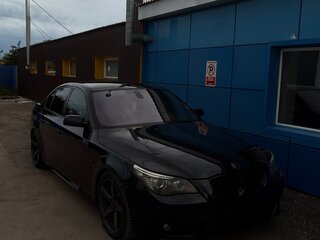 2007 BMW 5 серии 530d V (E60/E61) Рестайлинг, чёрный, 1800000 рублей, вид 1