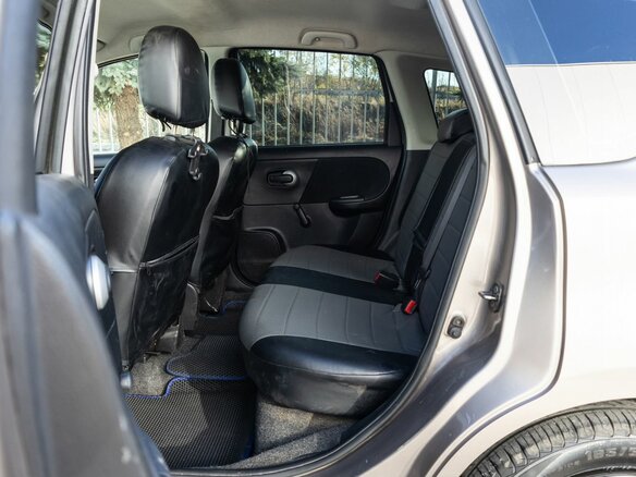 2013 Nissan Note I Рестайлинг, коричневый, 700000 рублей - вид 13