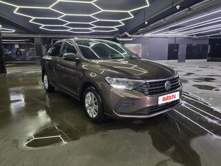 2020 Volkswagen Polo VI, коричневый, 1590000 рублей, вид 5