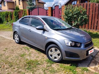 2014 Chevrolet Aveo II, серый, 660000 рублей, вид 1