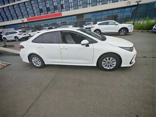 2021 Toyota Corolla XII (E210), белый, 2000000 рублей, вид 5