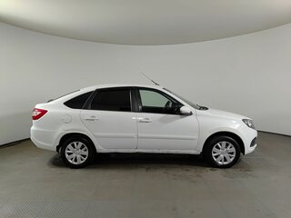 2018 Lada (ВАЗ) Granta I Рестайлинг, белый, 496236 рублей, вид 4
