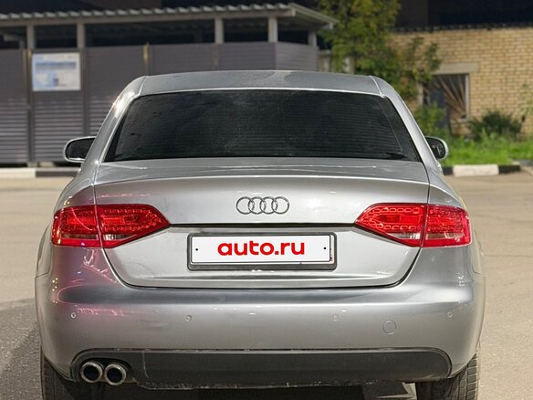 2009 Audi A4 IV (B8), серый, 670000 рублей - вид 4