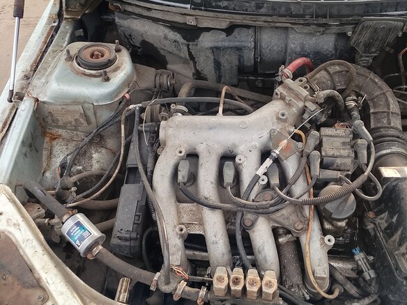 2001 Lada (ВАЗ) 2110, серебристый, 85000 рублей - вид 5
