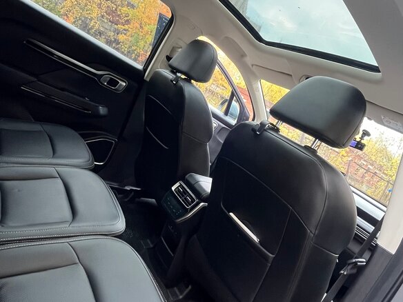 2023 Geely Okavango I, серый, 2150000 рублей - вид 6