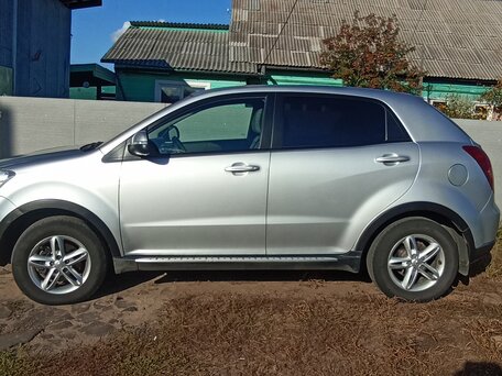 2013 SsangYong Actyon II Рестайлинг, серебристый, 850000 рублей, вид 4