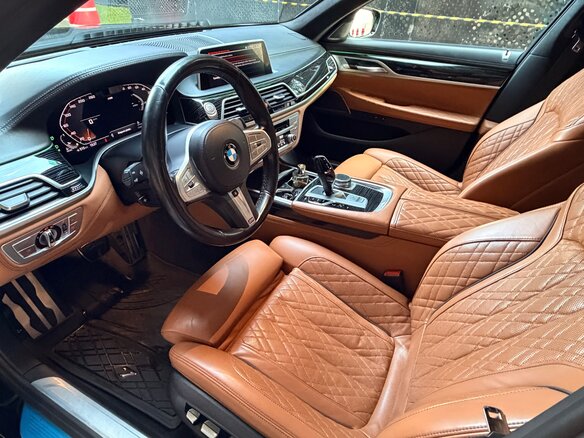 2021 BMW 7 серии Long 730Ld xDrive VI (G11/G12) Рестайлинг, чёрный, 7100000 рублей - вид 11