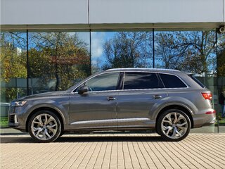 2020 Audi Q7 55 TFSI II (4M) Рестайлинг, серый, 5300000 рублей, вид 3