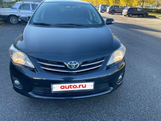 2011 Toyota Corolla X (E140, E150) Рестайлинг, чёрный, 950000 рублей, вид 1