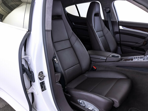 2011 Porsche Panamera 4S I, белый, 5200000 рублей - вид 23