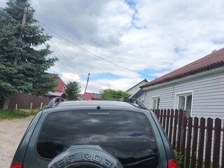 2010 Chevrolet Niva I Рестайлинг, серый, 380000 рублей, вид 3