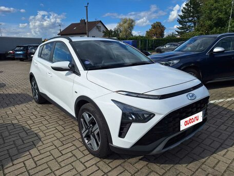 2023 Hyundai Bayon mild hybrid I, белый, 1629000 рублей, вид 3