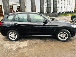 2020 BMW X3 20d xDrive III (G01), чёрный, 3700000 рублей, вид 3