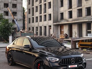 2022 Mercedes-Benz E-Класс AMG 53 AMG V (W213) Рестайлинг, чёрный, 7200000 рублей, вид 1