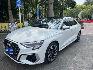 2022 Audi A3 35 TFSI IV (8Y), белый, 1680000 рублей, вид 1
