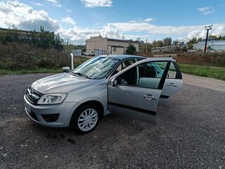 2017 Lada (ВАЗ) Granta I, серебристый, 480000 рублей, вид 3