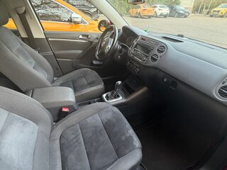 2011 Volkswagen Tiguan I Рестайлинг, красный, 950000 рублей, вид 5