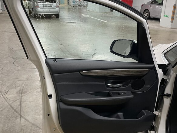 2016 BMW 2 серии Active Tourer 218i F45, белый, 1150000 рублей - вид 16