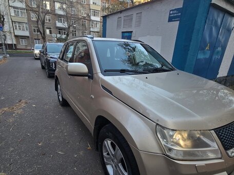 2006 Suzuki Grand Vitara II, бежевый, 900000 рублей, вид 1