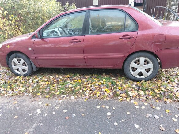 2004 Mitsubishi Lancer IX, красный, 230000 рублей - вид 2