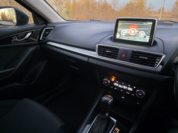 2016 Mazda Axela III, чёрный, 1240000 рублей - вид 24