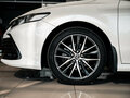 2021 Toyota Camry VIII (XV70) Рестайлинг, белый - вид 11