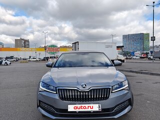 2025 Skoda Superb III Рестайлинг, серый, 3050000 рублей, вид 2