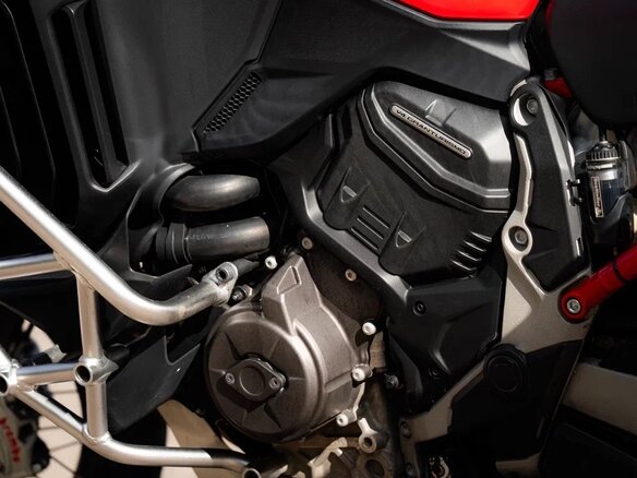 2021 Ducati Multistrada V4, красный, 1290000 рублей - вид 10