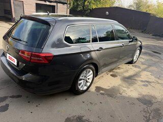 2018 Volkswagen Passat DSG7 B8, серый, 2300000 рублей, вид 4