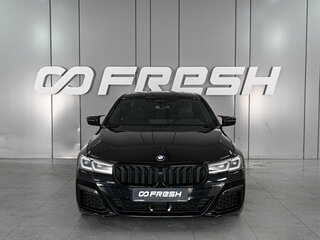 2022 BMW 5 серии 520i VII (G30/G31/G38) Рестайлинг, чёрный, 4959000 рублей, вид 3