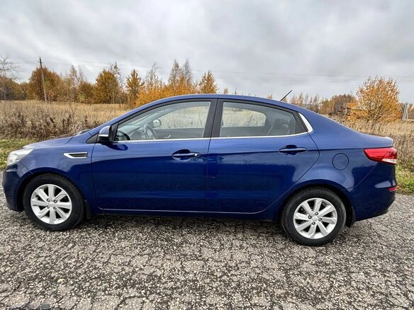 2015 Kia Rio III Рестайлинг, синий, 950000 рублей - вид 8