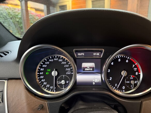 2015 Mercedes-Benz M-Класс 300 III (W166), коричневый, 2490000 рублей - вид 9