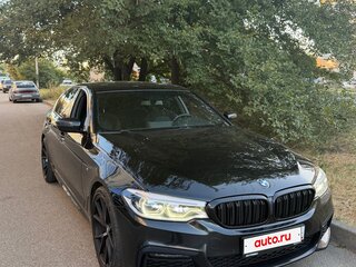2018 BMW 5 серии 520i VII (G30/G31/G38), чёрный, 3200000 рублей, вид 2