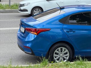2019 Hyundai Solaris II, синий, 950000 рублей, вид 3